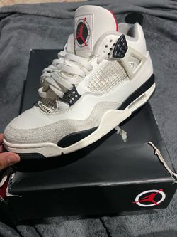 Jordan 4s