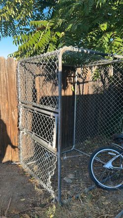 Dog kennel