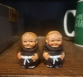 Vintage Ceramic Friar Tuck Salt And Pepper Shakers Set Of 2