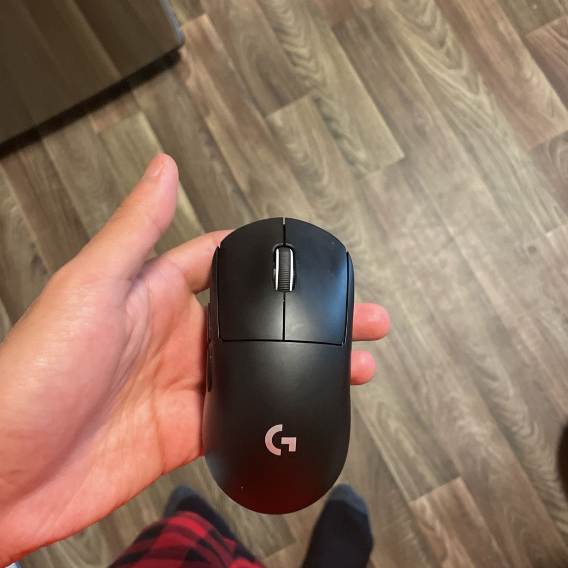 logitech super light pro 2 Electronics & Media