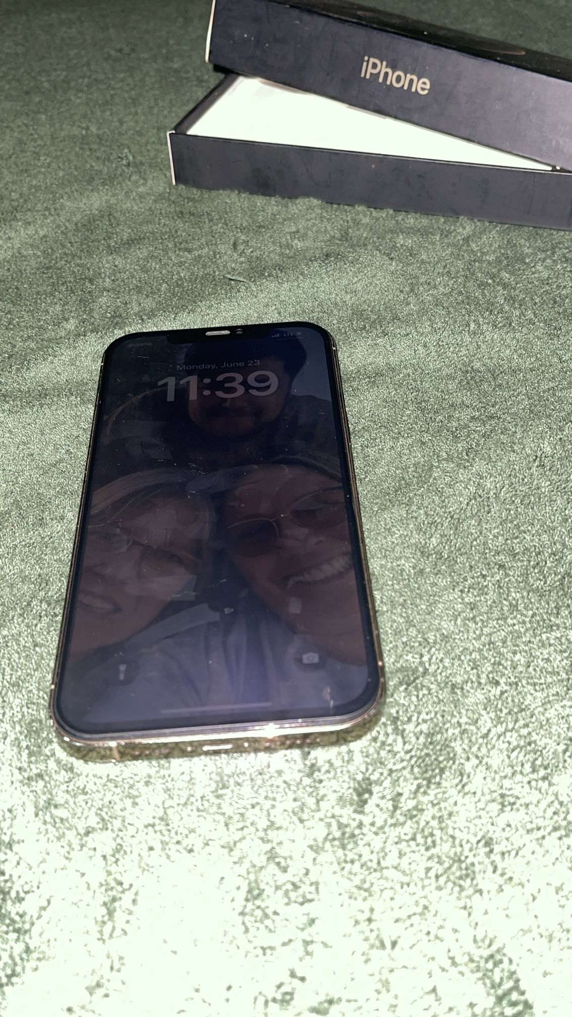 iPhone 12 Pro Max 256GB Fully Unlocked Cell phones & Smartphones