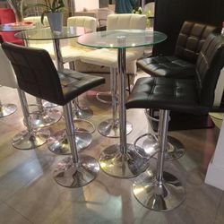 Cocktail Table With 2 Chair Set
