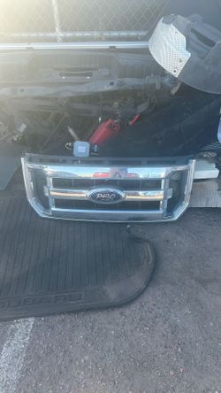 2015-2016 Ford F150 Grill With  Emblem 