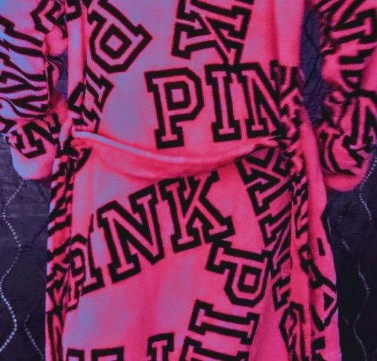 Victoria Secret PINK Plush Robe. 
