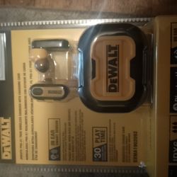 DeWalt Pro-x1 True Wireless Earbuds 