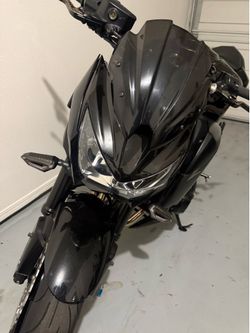 2016 z800