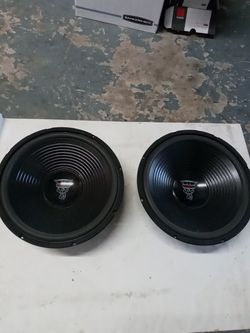 2. 15" subwoofers speakers