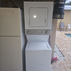 Whirlpool Washer & Drier