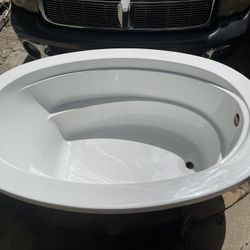 Center Tub