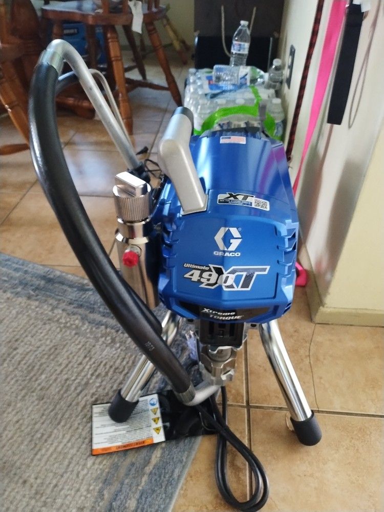 Graco Ultra XT 490 PC Electric Airless Sprayer Stand 19D519