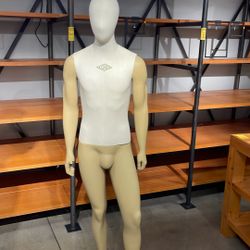 Male And Female Maniquin S