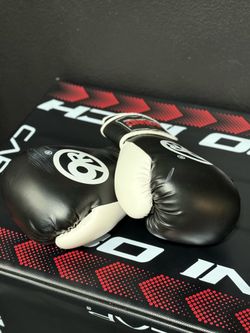 Sunny Days Entertainment 9Round Fitness Boxing Gloves for Men and Women | Heavy Bag Workout Gloves - Black