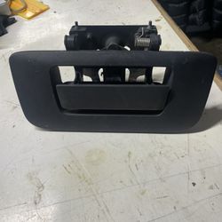 07-13 Silverado OEM tail Gate Handle