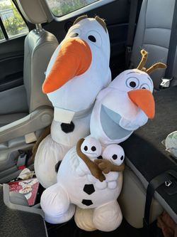 Olaf plushies
