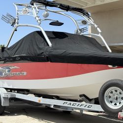 2007 Super air Nautique- clean and serviced Upgraded trailer. 220 team edition