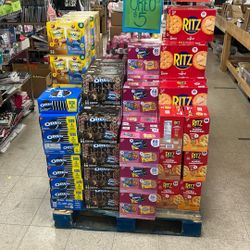 NABISCO OREO RITZ AND MORE TODAY ONLY $2.50 OR LESS BUSY BEE 🐝 IN CRESTWOOD 141 & CICERO AVE 