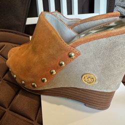 MICHAEL KORS Belinda -Suede- size6