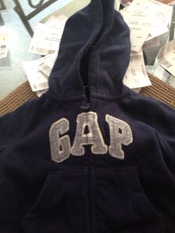 Baby boys gap hoodie fleece material size 3-6mos $4 brea