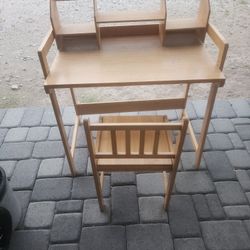 Children Desks And Chairs