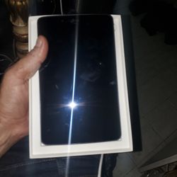 LG G PAD. 7.0 SMALL STATE WHIT SUBTLE STYLE AND SOLID