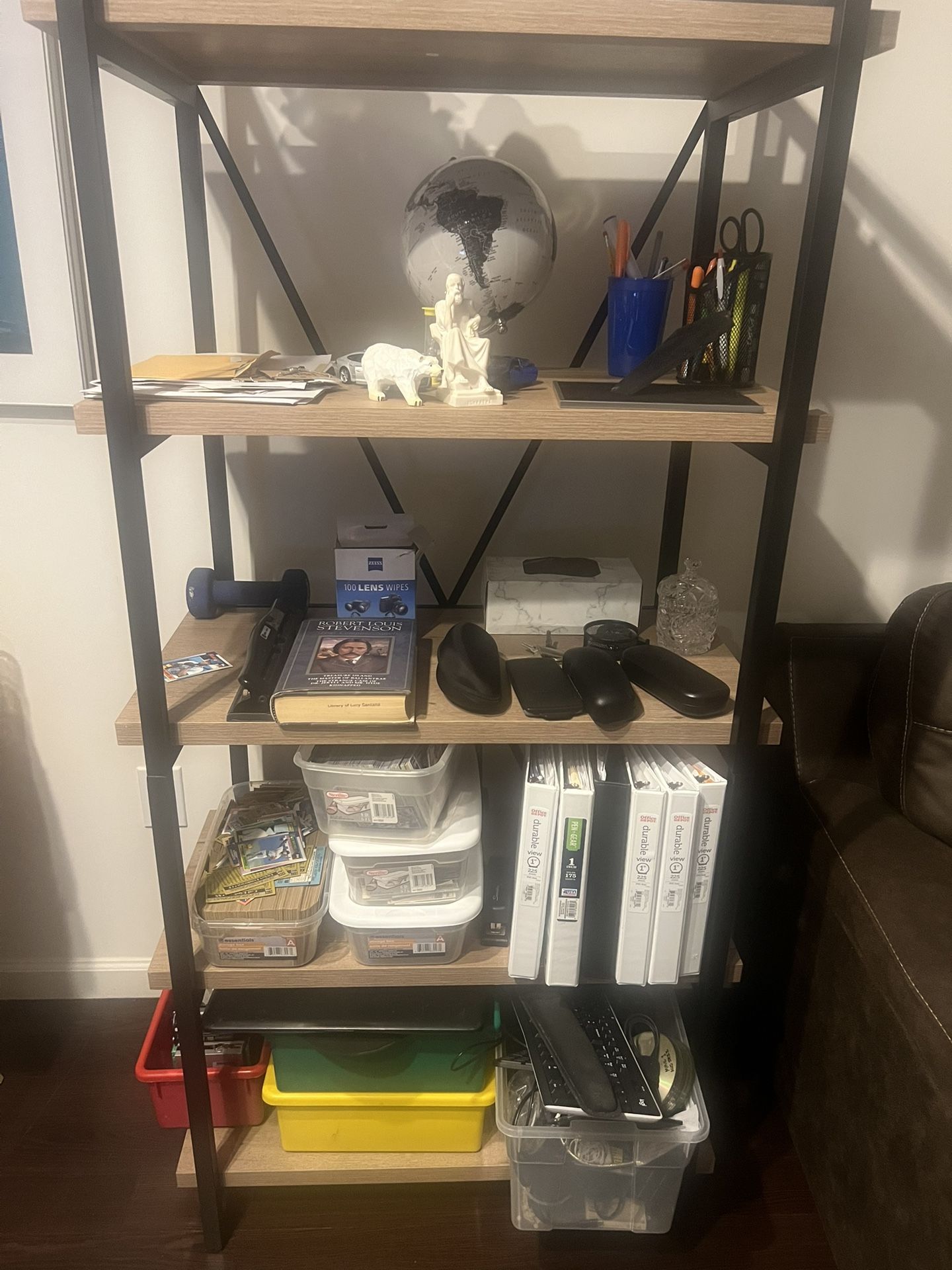 5-Tier Bookshelf – Industrial Style, Excellent Condition