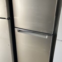 Whirlpool Stainless Steel Fridge 