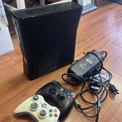 Microsoft XBOX 360 Consoles And Game packs 