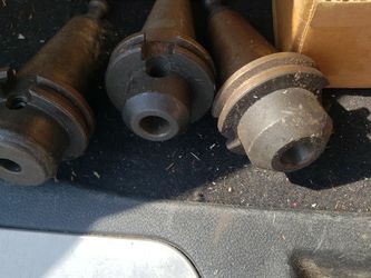 3 Collets + One 3-5Tm Taper Adapter
