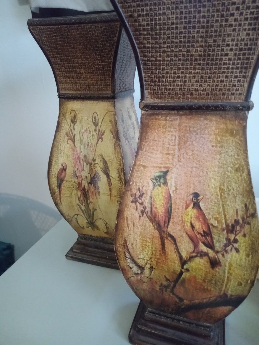 Nice Vessels Bird Artwork For Floral Arrangements