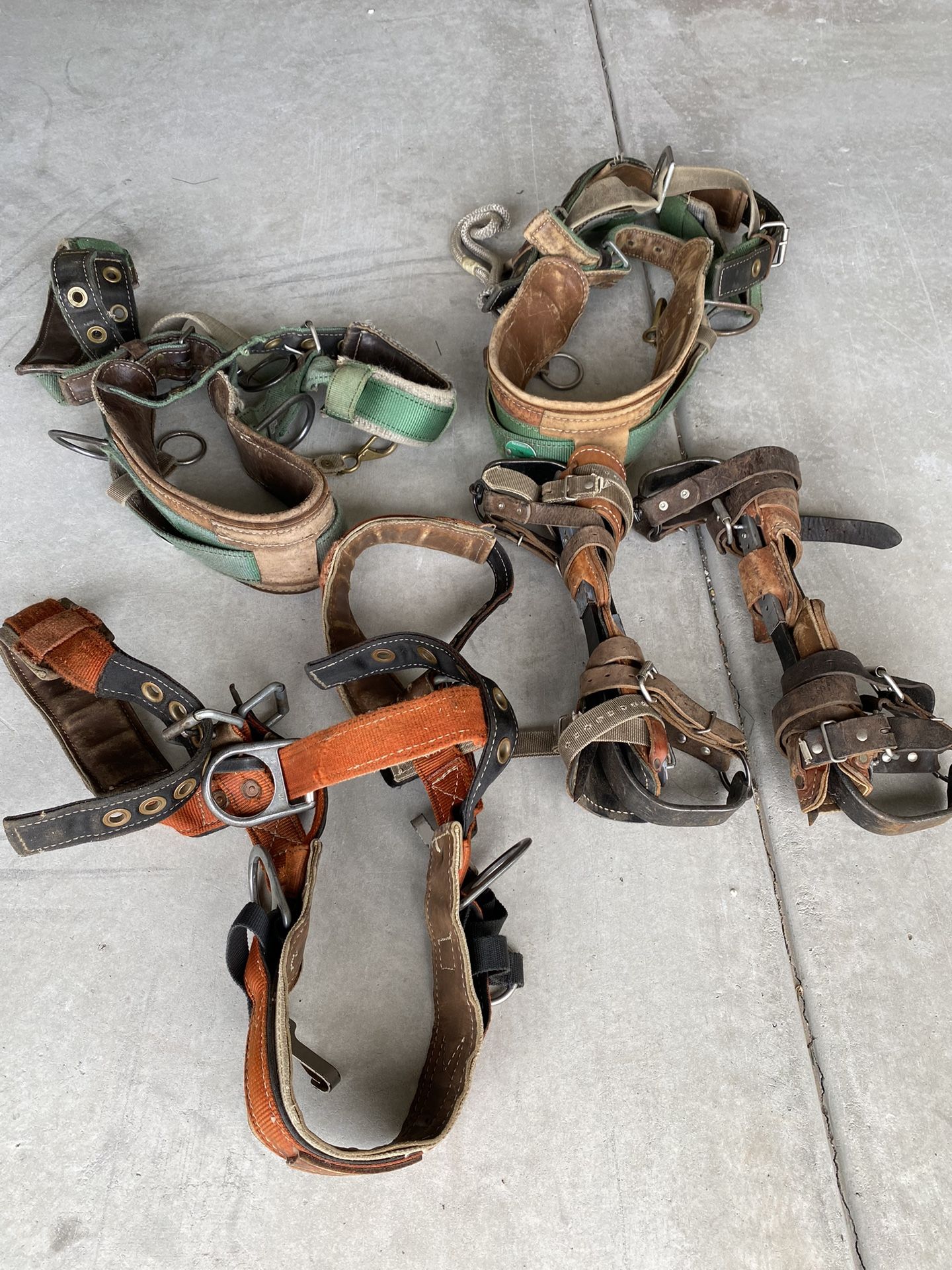 Climbing Saddles And Hooks