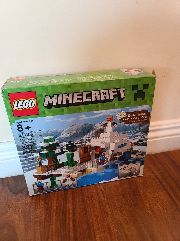 Minecraft set 21120, "The Snow Hideout"