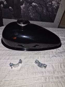 1 Gallon Fuel Tank W/ Gas Cap & Mounting Brackets