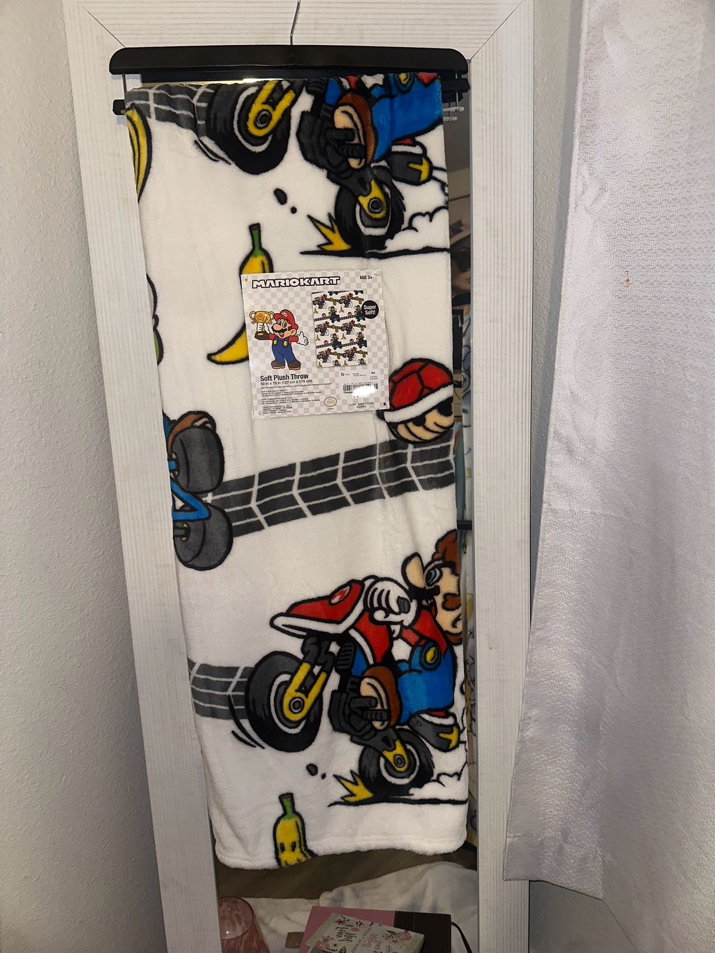 Mario Kart Throw