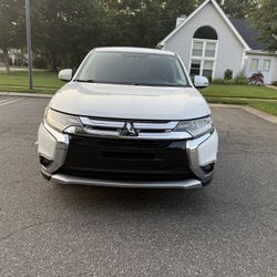 2016 Mitsubishi Outlander
