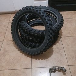 Dunlop Geomax MX33 120/80-19 Rear Tire (contact info removed)4
Overall Pick
