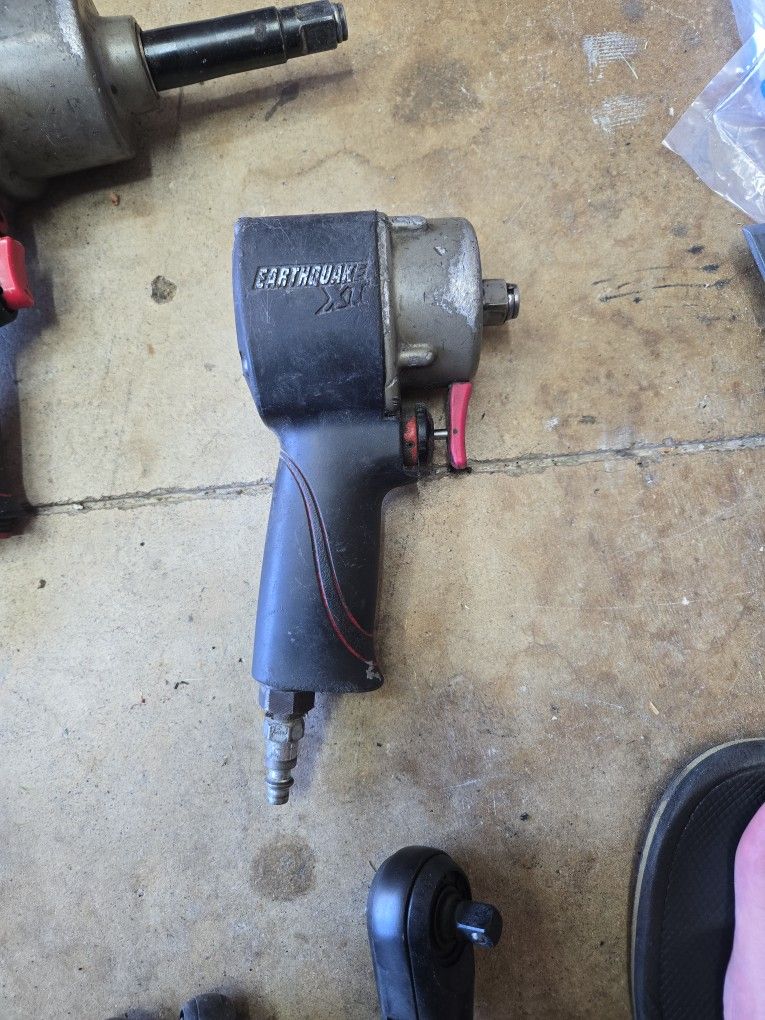 1/2 in. Stubby Air Impact