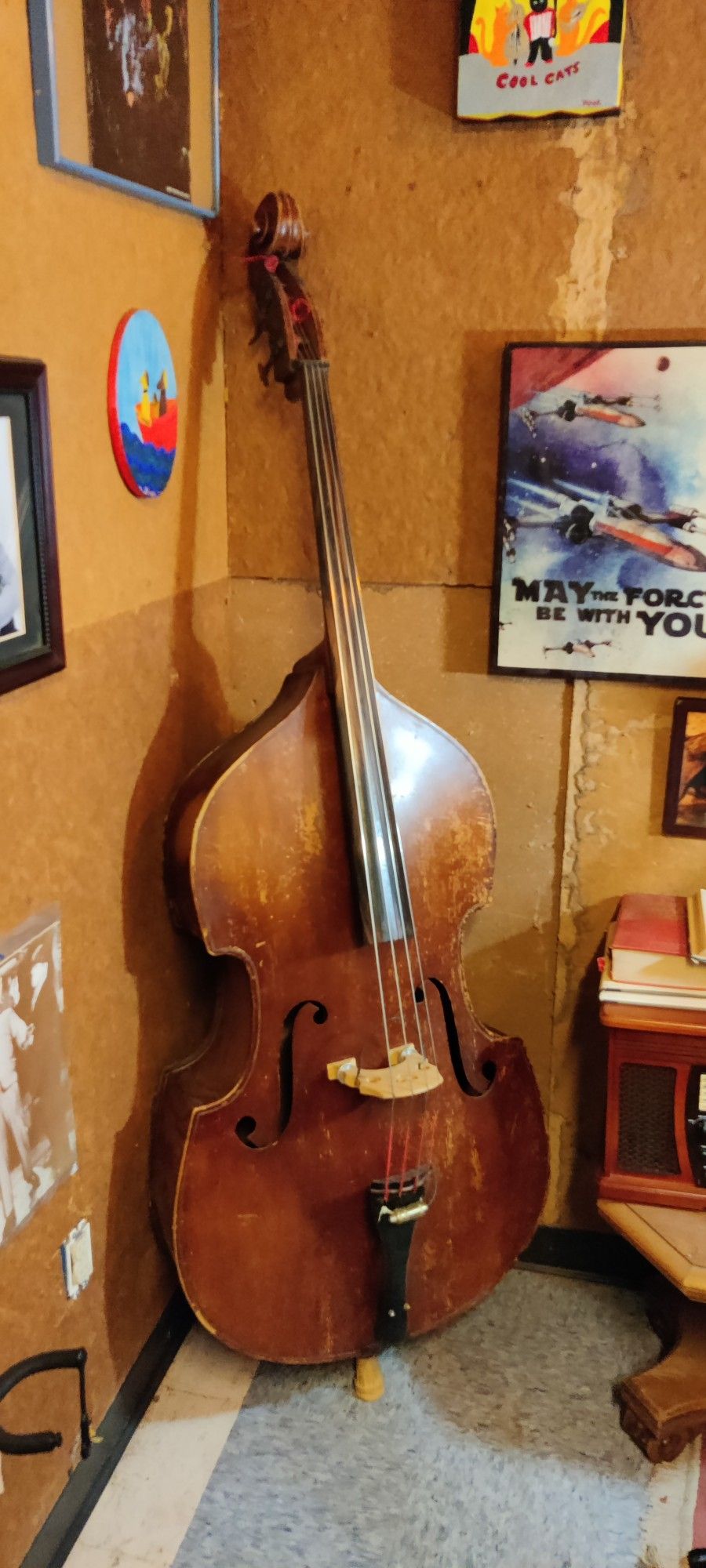 Double Bass Guitar