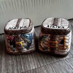 Fishing Basket Salt And Pepper Shakers
