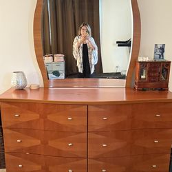 Vendo Juego de Dormitorio Madera Italiana