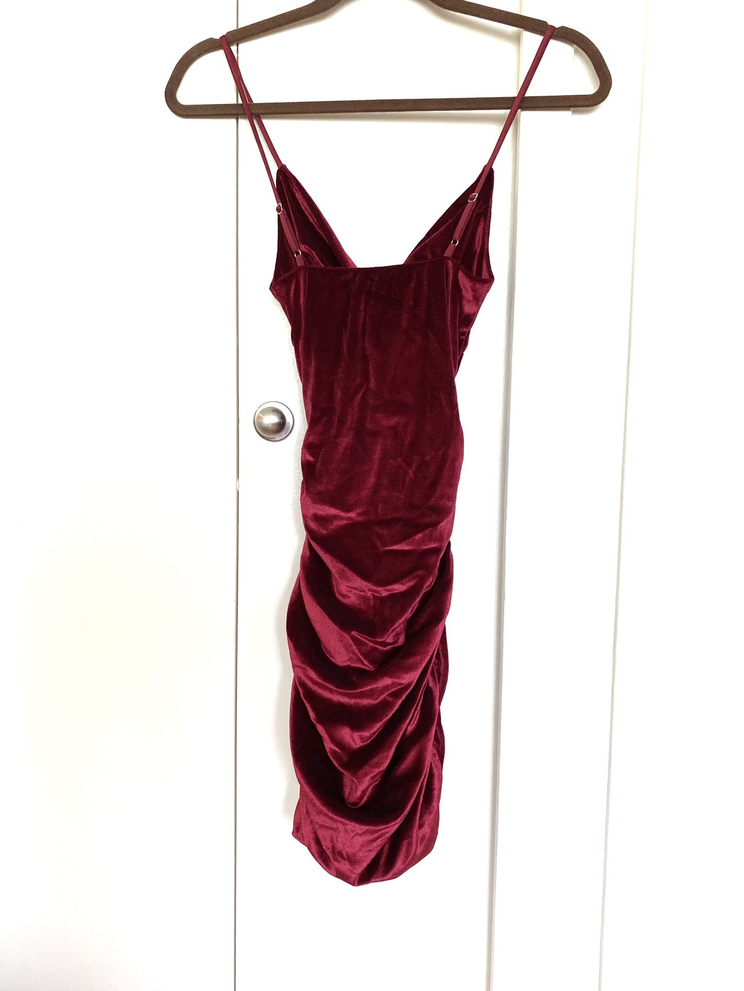 NEW Velvet Twist Front Ruched Bodycon Mini Dress - Wine