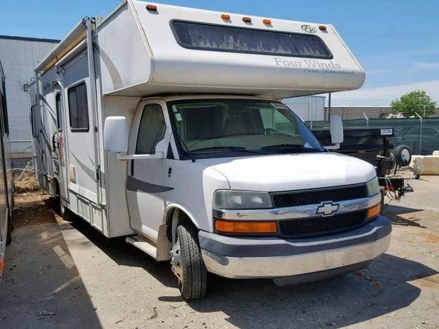 2007 Four Winds 5000 29R Motorhome RV 52k Miles 2 slides 4KW generator. Sleeps 8 people, fully loaded