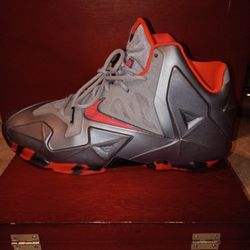 Nike Shoes 