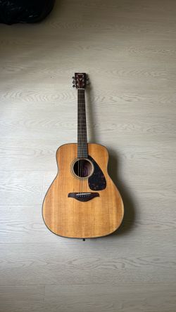 Yamaha Guitar
