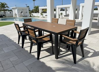 Outdoor Patio Set - -New