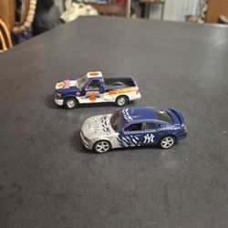 Set Of 2 New York Diecast 1:64 Scale Incl: New York Knicks Racing Champion Series, NBA Properties & New York Yankees Dodge Charger By Upper Deck