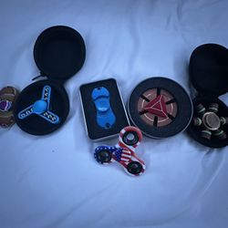 fidget spinners