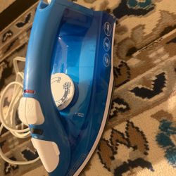 Black and Decker Iron