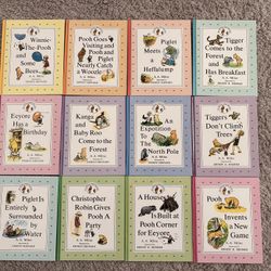 Winnie The Pooh Library Set