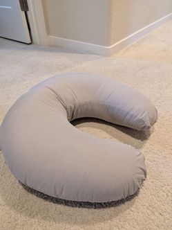 Nursing pillow