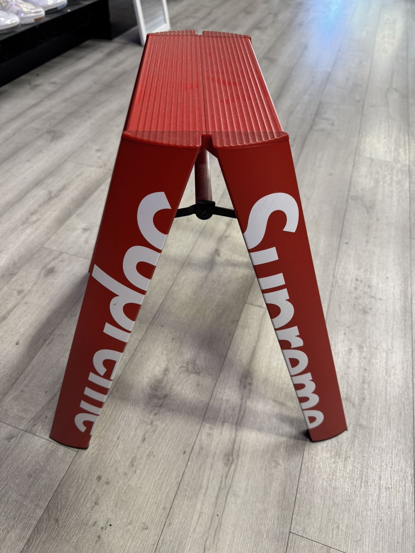 Supreme Lucano Step Ladder シュプリーム s-l400.jpg
